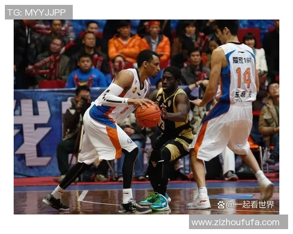 亚历山大37+8罚球取胜！夺11连胜前进杯赛八强 振臂庆祝全场高呼MVP